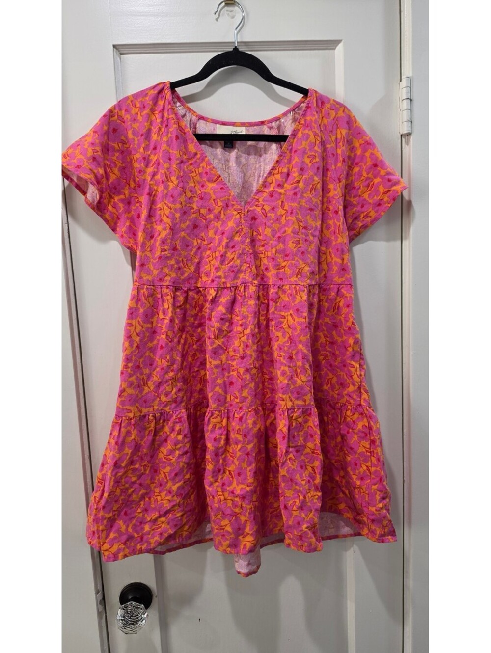 Universal Thread Pink Orange Floral Dress Size M